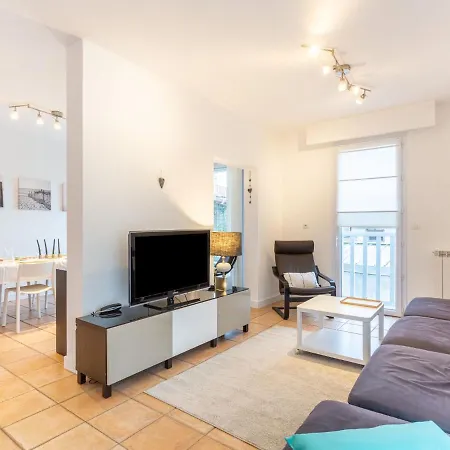 Theresia Apartmán *